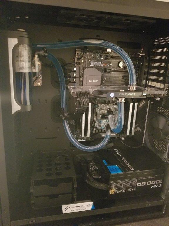 Hydrolux Liquid Cooling Leak By xILoUieIx Digital Storm Forums