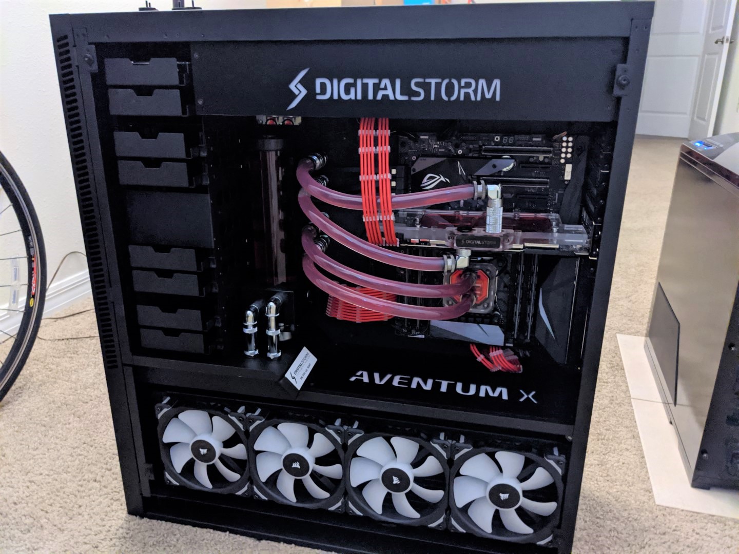 AventumX System Finally Unboxed Photos By DMCorsa Digital Storm